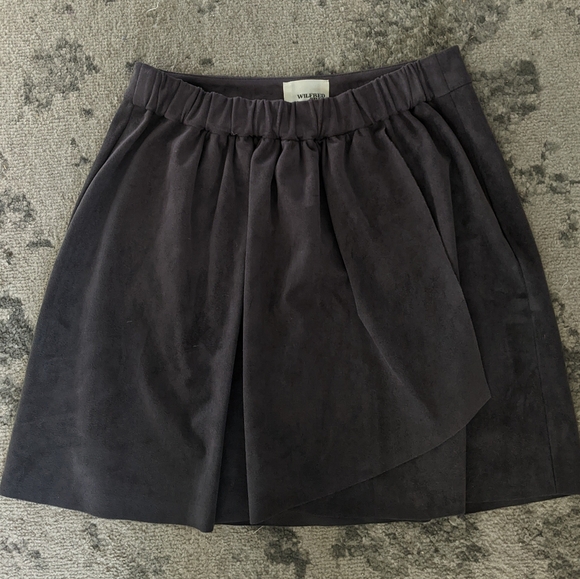 Aritzia Wilfred Free Nescher Mini Skirt Gray Vegan Suede Faux Wrap, Size XS - Picture 3 of 3